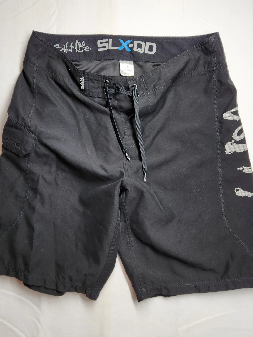 Salt Life Black Swim Trunks with Skull 34